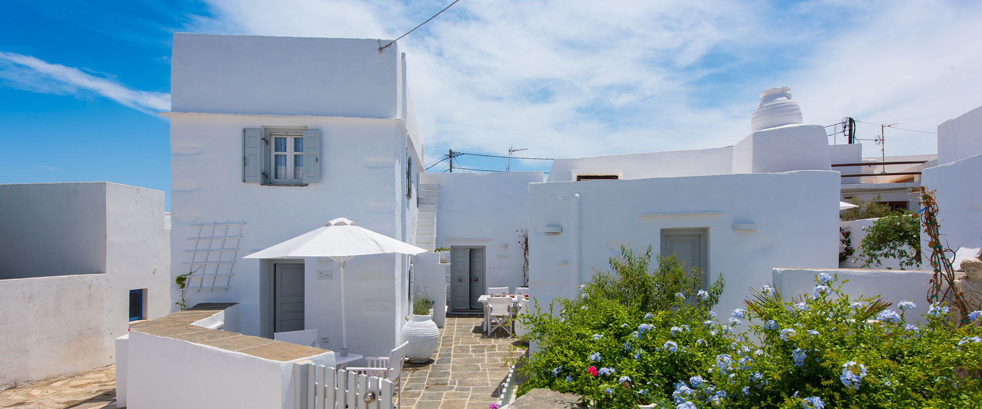 Τα διαμερίσματα Apollonion House στη Σίφνο
